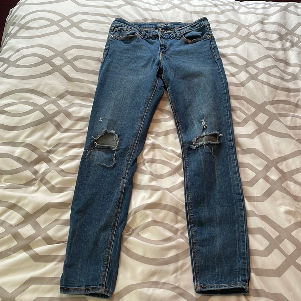 Old Navy Rockstar Super Skinny Mid Rise Jeans